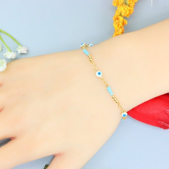 "Elegant & Trendy Bracelet, A Perfect Gift for Women, Thoughtful, EVCH1872 - Picture 2 of 10